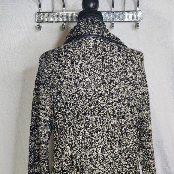 Sioni Black and Gray Boucle Trimmed in Faux Leather Chunky Sweater Cardigan Sz L - Picture 12 of 16